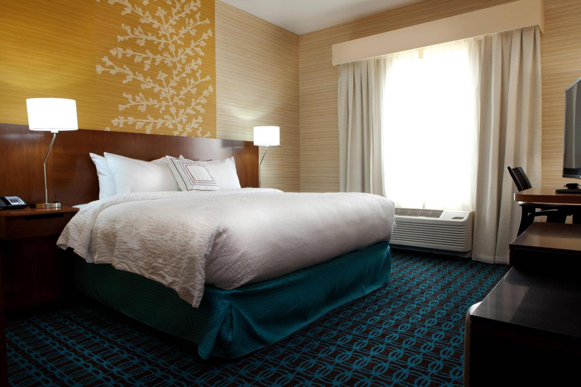 Fairfield Inn & Suites By Marriott Lethbridge Eksteriør bilde