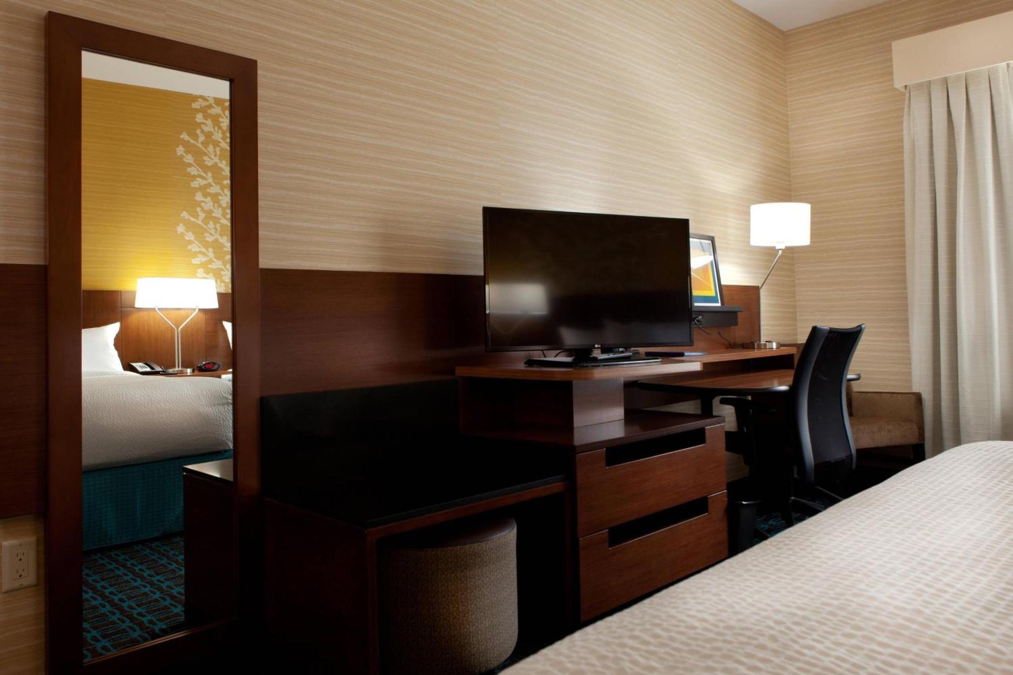 Fairfield Inn & Suites By Marriott Lethbridge Eksteriør bilde
