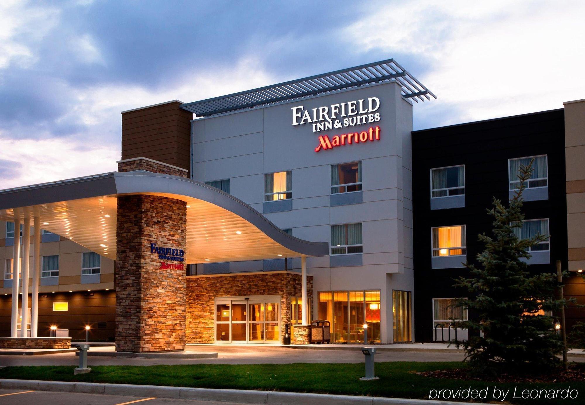 Fairfield Inn & Suites By Marriott Lethbridge Eksteriør bilde